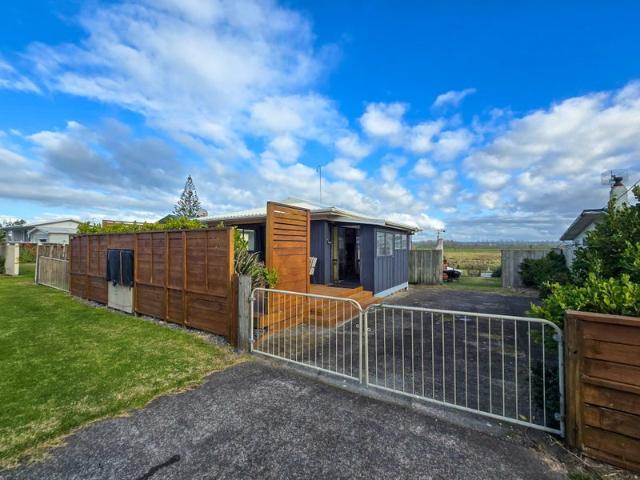 pukehina, 2 bedrooms
