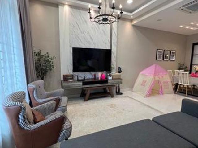 Pulai Indah Double Storey Terrace 22x83 Freehold Renovated Good Cond
