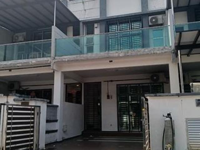 Pulai Jaya Double Storey Terrace House For Sales
