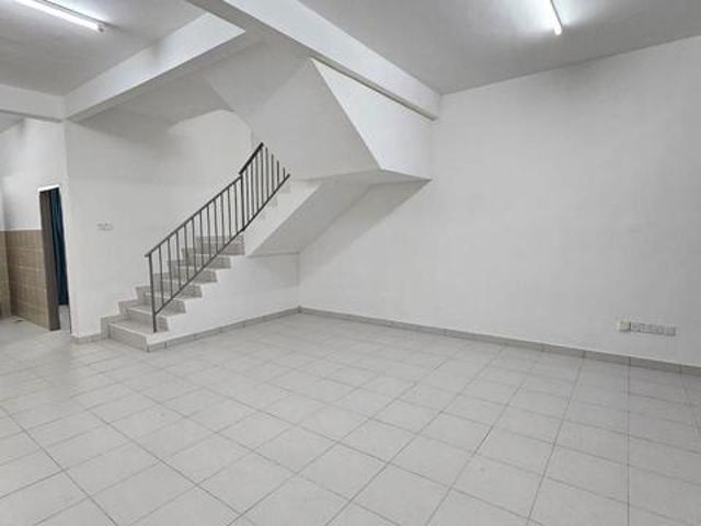 Pulai Mutiarta 2 storey terrace house Kangkar pulai CHEAP