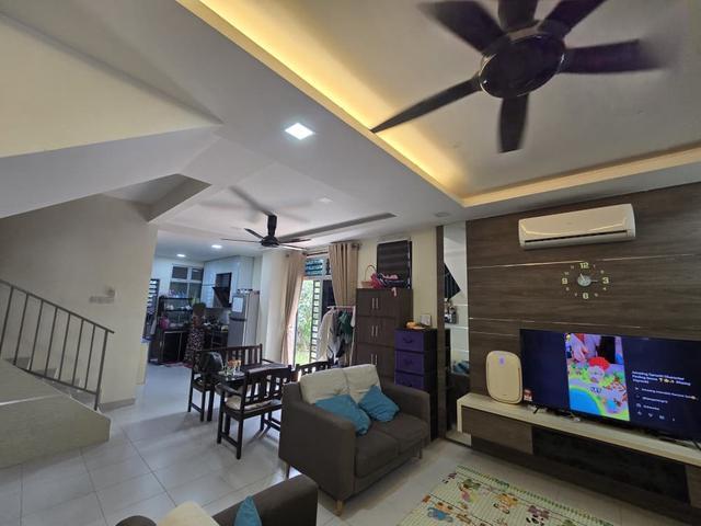 Pulai Mutiara double storey corner freehold gated guarded