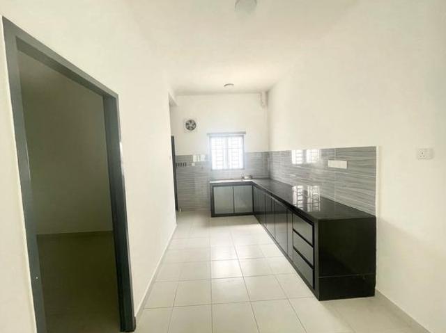Pulai Mutiara 25 Storey Partial Furnish Gelang Patah New Pating