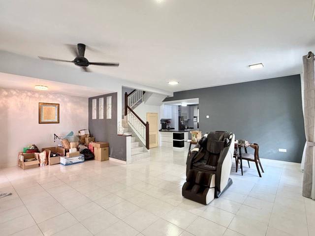 Pulai perdana Double Storey Full loan Renovated endlot 5bed jb
