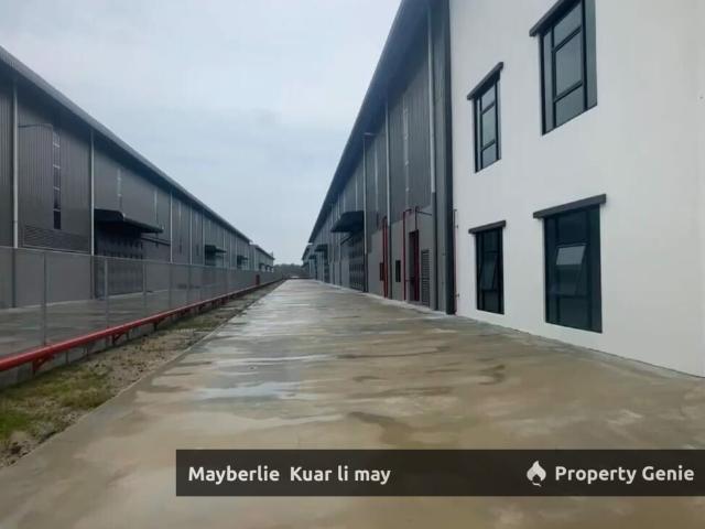 Pulau Carey Medium Factory/Warehouse For Rent