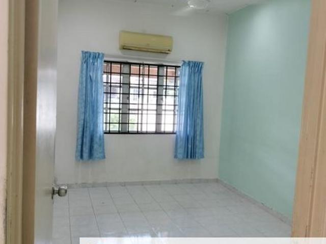 Pulau Gadong Single Storey 3rooms Partly Furnished 20x65 5 10min to Aeon, Malim Schools, Banks, Limbongan.