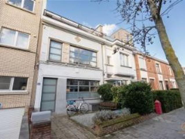 Pulhof, Gerenoveerde woning of tweewoonst