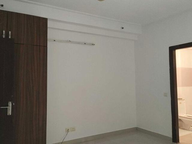 Purvanchal Royal Park 3 Bedroom 1950 Sq. Ft. Apartment in Sector 137 Noida Listing ID: #10374