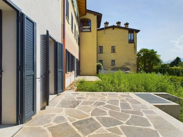 PURA TI: RENOVIERTE WOHNUNG IM ZENTRUM