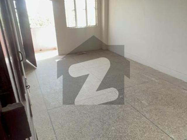 Pure west open apartment for sale in block k north nazimabad 2bed drawing dinning 1100 sq ft flat 3rd floor neat & clean old construction north nazimabad block a