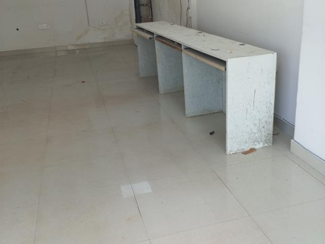 Puri 81 Business Hub Commercial Shop 640 Sq. Ft. in Sector 81 Faridabad Listing ID: #10055