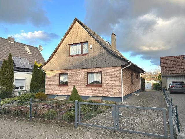 PURNHAGEN IMMOBILIEN Aumund Freist. 1 Fam. Haus mit großem Grundstück in ruhiger Wohnlage
