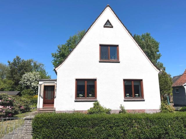 PURNHAGEN IMMOBILIEN Bremen Aumund, freist. 1 Fam. Haus mit Doppelgarage und großem Grundstück