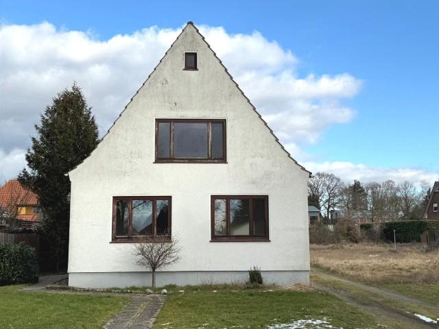 PURNHAGEN IMMOBILIEN Freist. 1.Fam. Haus auf großzügigem Grundstück inkl. Bauplatz in Bremen Rekum