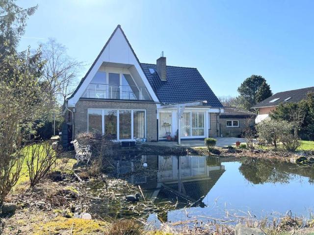 PURNHAGEN IMMOBILIEN Löhnhorst Gepfl. Einfamilienhaus auf einem sehr schönen Grundstück mit Blick ins Grüne!