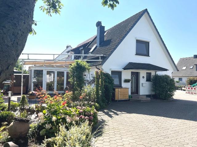 PURNHAGEN IMMOBILIEN Moderne Doppelhaushälfte in ruhiger Sackgassenlage von Bremen Aumund