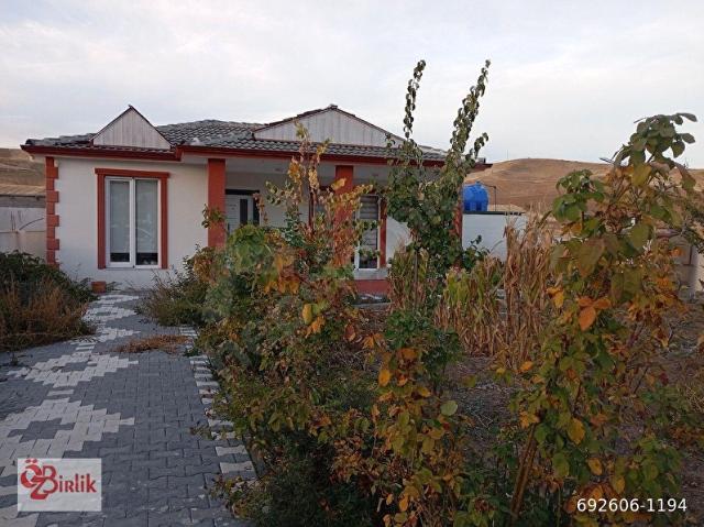 PURSAKLAR KÖSRELİK KIZGIN DA SATILIK HOBİ BAHÇESİ EVİ VAR
