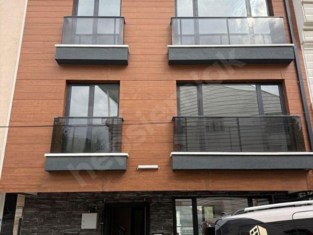 PURSAKLAR MERKEZDE 200 FULL YAPILI 6+2 SIFIR VİLLA