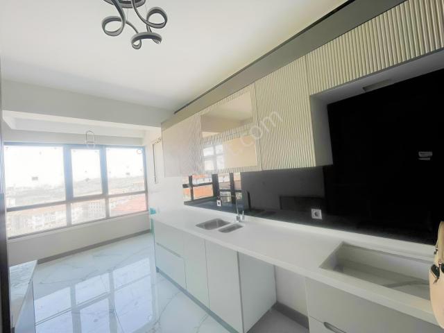 Pursakların En Gözde Sitesinde Satılık 2+1 Daire