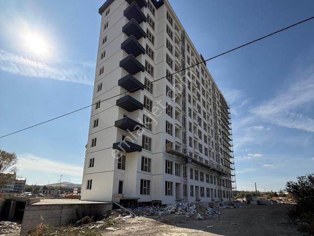 Pursaklar Saray Protokol Yolu Kenarında Luks 1+1 Daire