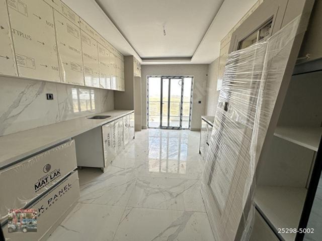 PURSAKLAR TEKİN EMLAK'TAN HASTANE YAKINI SIFIR 4+1 DAİRE