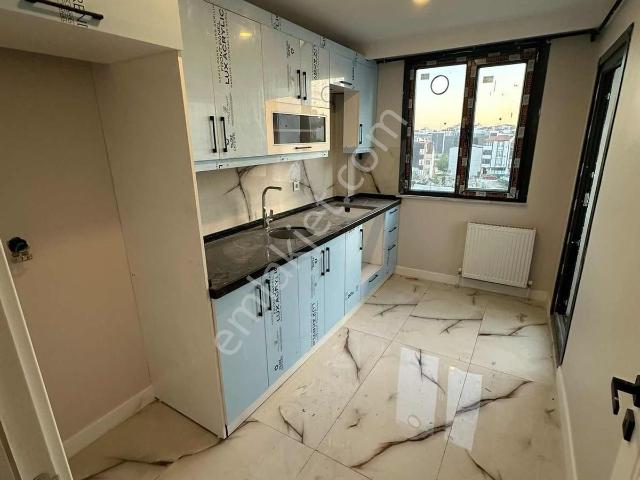 Pusula İnşaatan A.köy Taşoluk Mah 2+100 M2 Camiye Yakın Daire