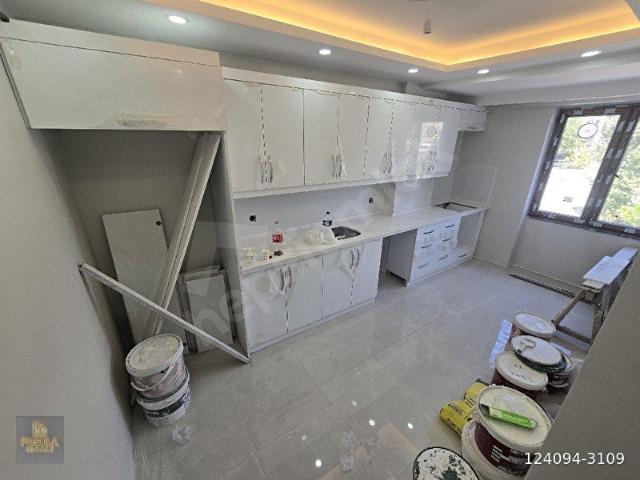 PUSULA İNŞ.TAN UGURMUMCU MAH CADEYE YAKIN 120M2 3+1 3KAT DAİRE