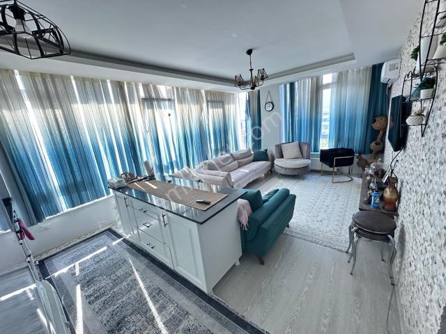 Pusula İnş.tan E.habibler Mah Sitede 90m2 Amerikan Mutfaklı 5kt