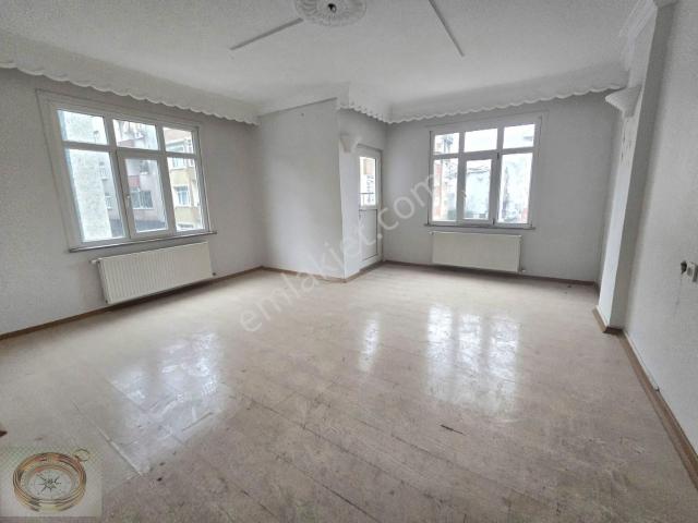 pusula İnş.tan İsmetpaşa Mah Acil Satılık 95m2 3kat Daire