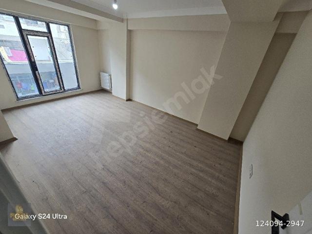 PUSULA İNŞ.TAN İSMETPAŞA MAH CADEYE YAKIN 120M2 3+1 2KAT DAİRE