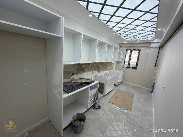 PUSULA İNŞ.TAN KUCUKKÖY BARBAROS MAH SATILIK 110M2 2+1 BAHCE KATI DAİRE