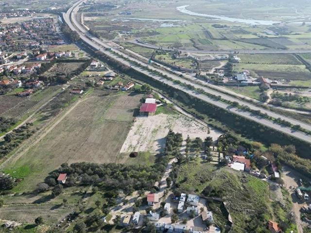 PUSULA'DAN ALAÇATI'DA SATILIK FIRSAT TARLA