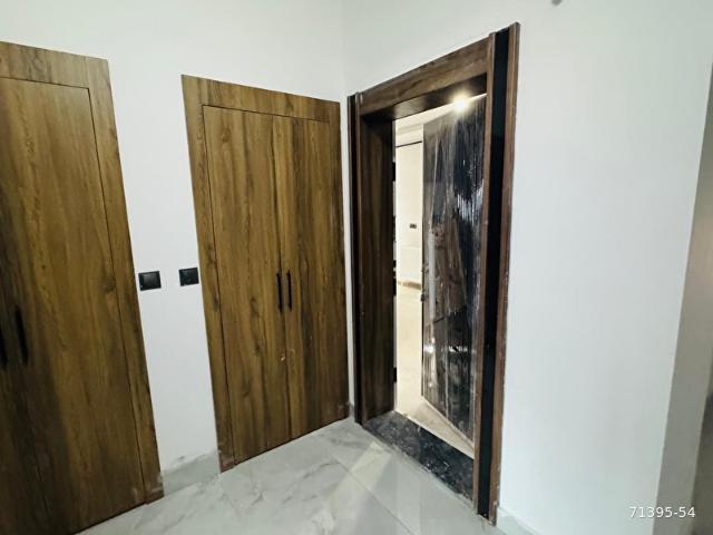 PUSULA'DAN BULVAR ÜZERİNDE 2+1 ULTRA LÜX YAPILI SIFIR DAİRE