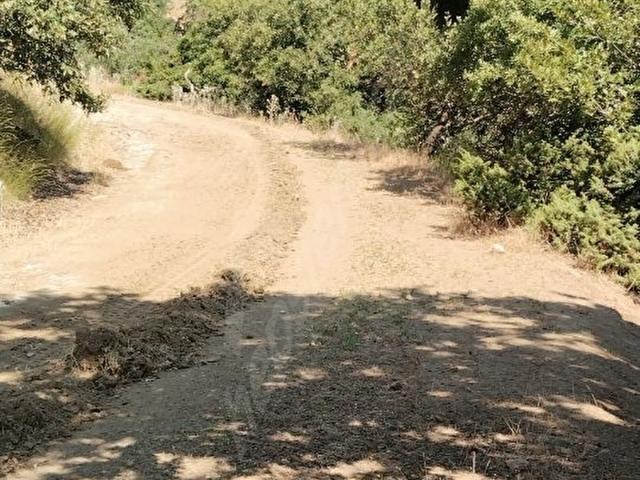 PUSULADAN İNEGÖL KARAGÖLET KÖYÜN ÜSTÜNDE SATILIK MANZARALI TARLA