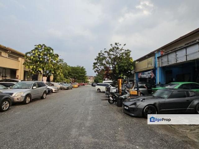 Pusat Bandar Putra Permai