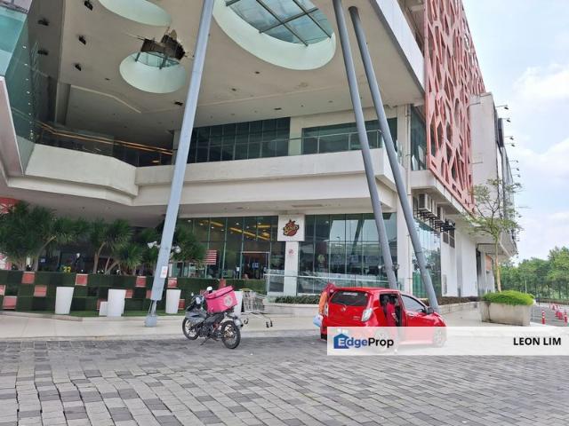 Pusat Komersial Arena Bintang, Ground floor [Corner] retail space