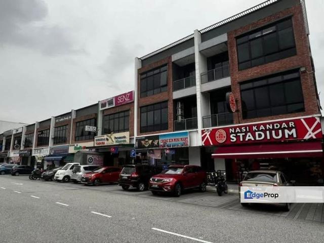 Pusat Komersial Suria 68 Avenue