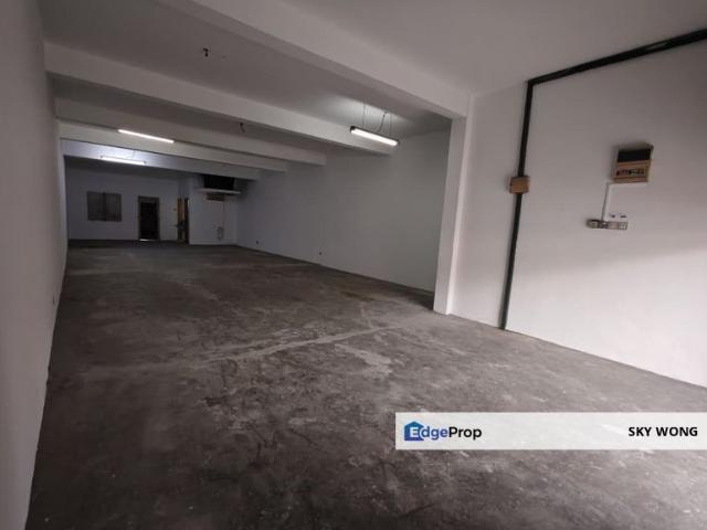 Pusat Perdagangan Seri Kembangan