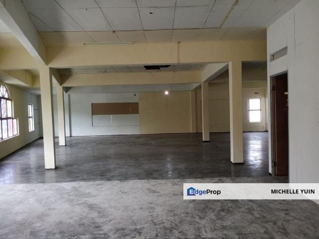Pusat Perdagangan Seri Kembangan