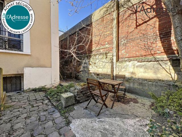 PUTEAUX/ Francis de Préssensé Appartement 2 pièces 31m² + Parking aérien