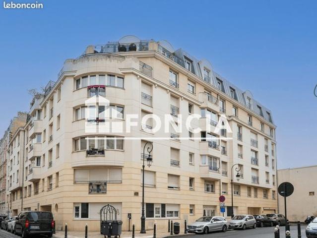 Puteaux – 2 pièces + cave + parking