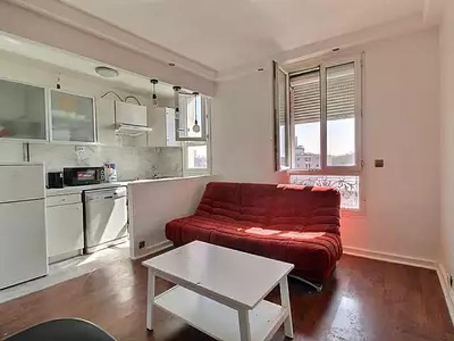 Puteaux 92800 Achat / Vente appartement 2 pièces t2 au dernier étage cave