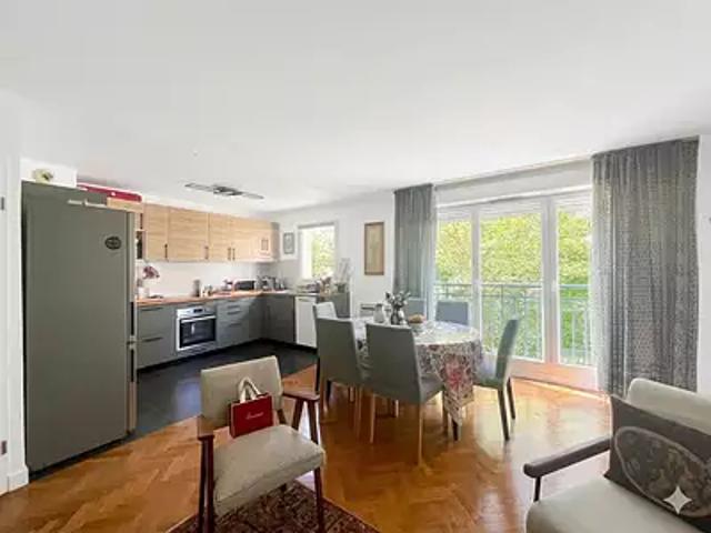 Puteaux 92800 Achat / Vente appartement 3 pièces t3 parking