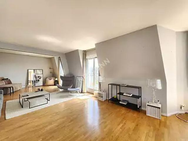 Puteaux 92800 Achat / Vente appartement 5 pièces t5 au dernier étage terrasse