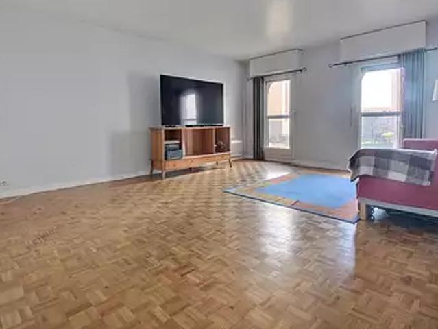 Puteaux 92800 Achat / Vente appartement 5 pièces t5 cave parking