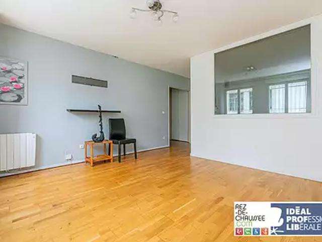 Puteaux 92800 Achat / Vente divers 3 pièces cave