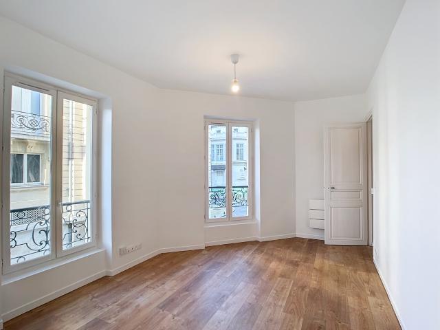 Puteaux 92800 APPARTEMENT 2 PIÈCES 37,52M2 Rue Collin