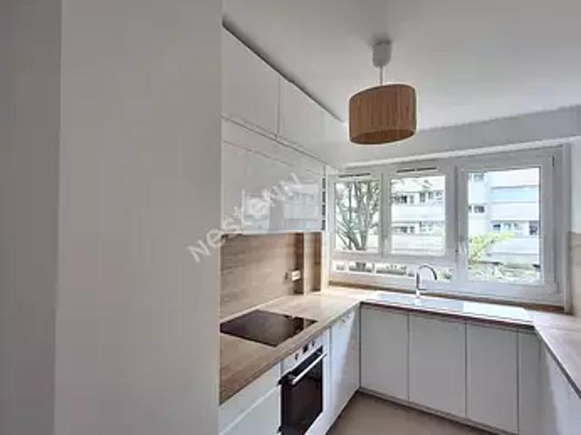 Puteaux 92800 Location appartement 3 pièces t3 cave