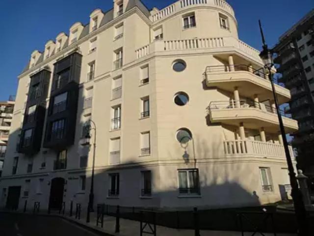 Puteaux 92800 Location appartement 3 pièces t3 parking