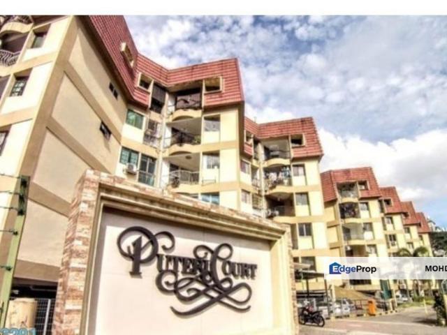 Puteri Court