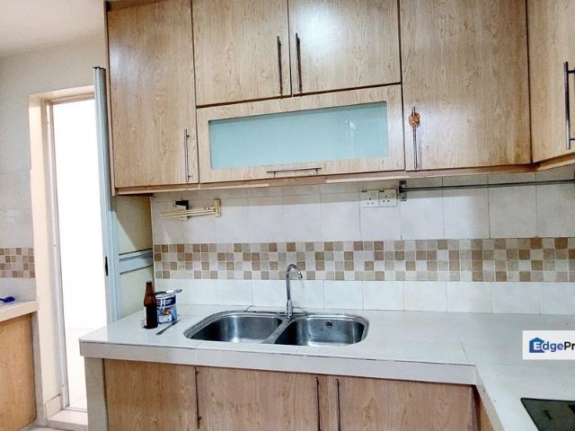 Puteri Bayu Apartment